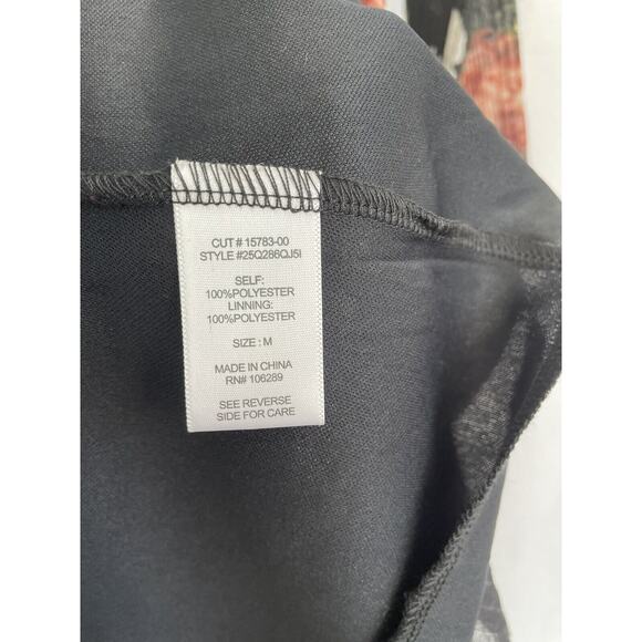 NWT Francesca's Trixxi Black Floral Soft Keyhole Shift Dress Womens Size Medium - Picture 11 of 12